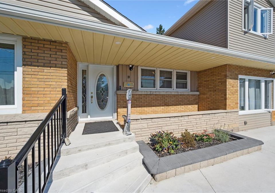 3-18-cambridge-avenue-kitchener-ontario-40766955
