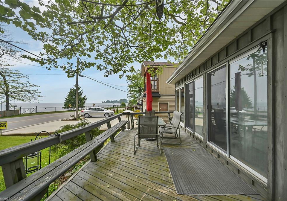 271-blue-water-parkway-selkirk-ontario-40766986