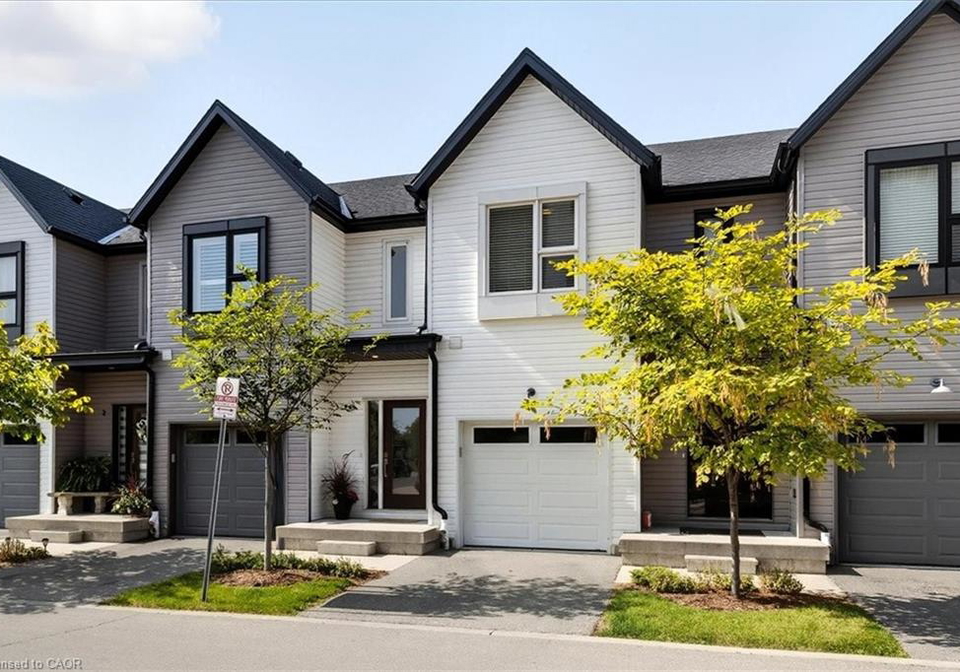 110-fergus-avenue-kitchener-ontario-40767039