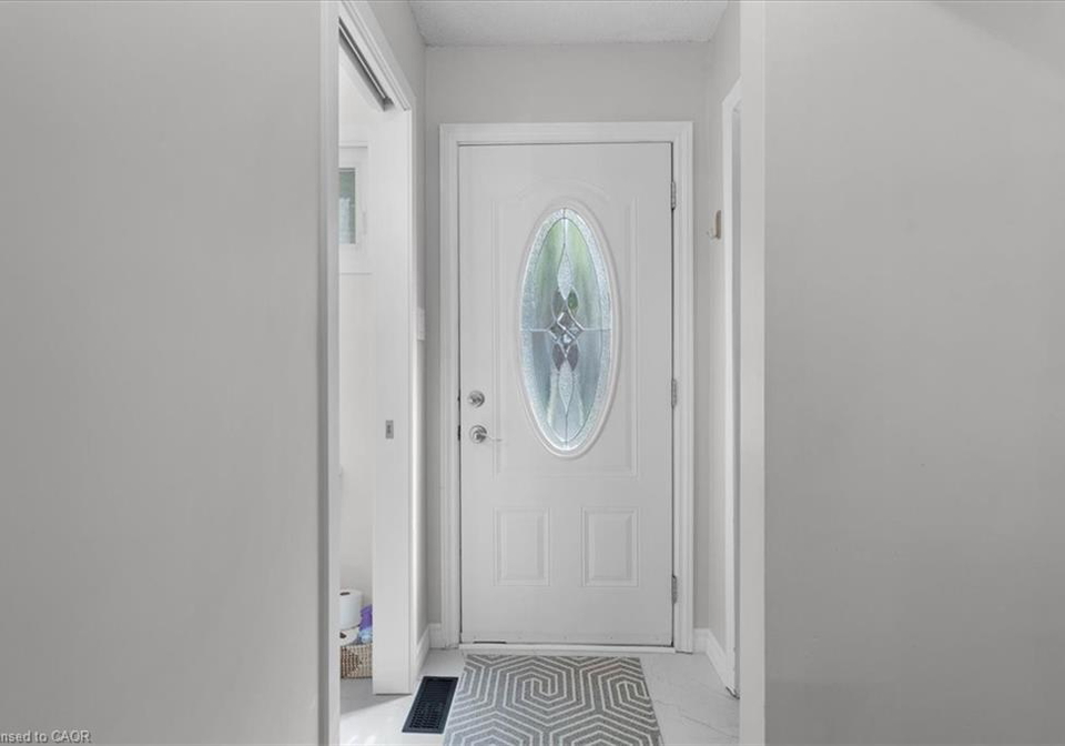 30-regent-avenue-hamilton-ontario-40767049