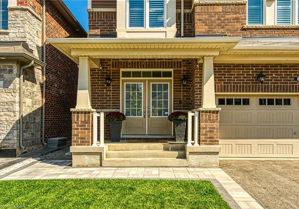1459-sycamore-garden-garden-milton-ontario-40767058