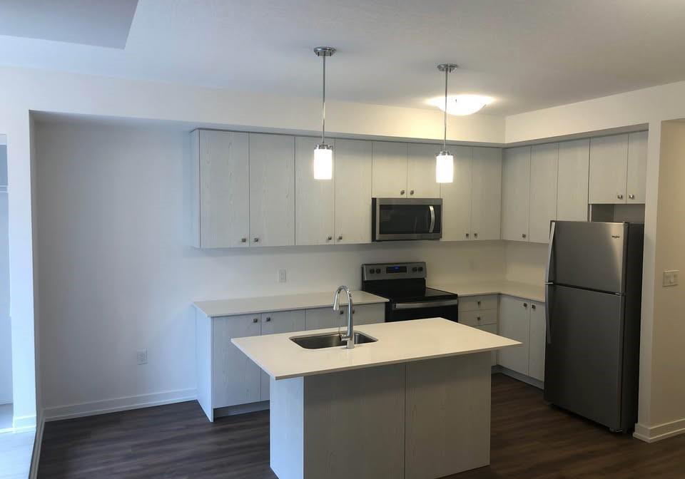 10-palace-street-kitchener-ontario-40767063
