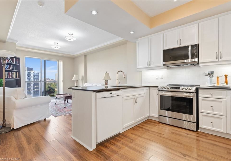 539-belmont-avenue-w-kitchener-ontario-40767082