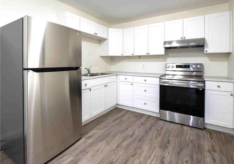 217-2b-main-street-port-dover-ontario-40767097