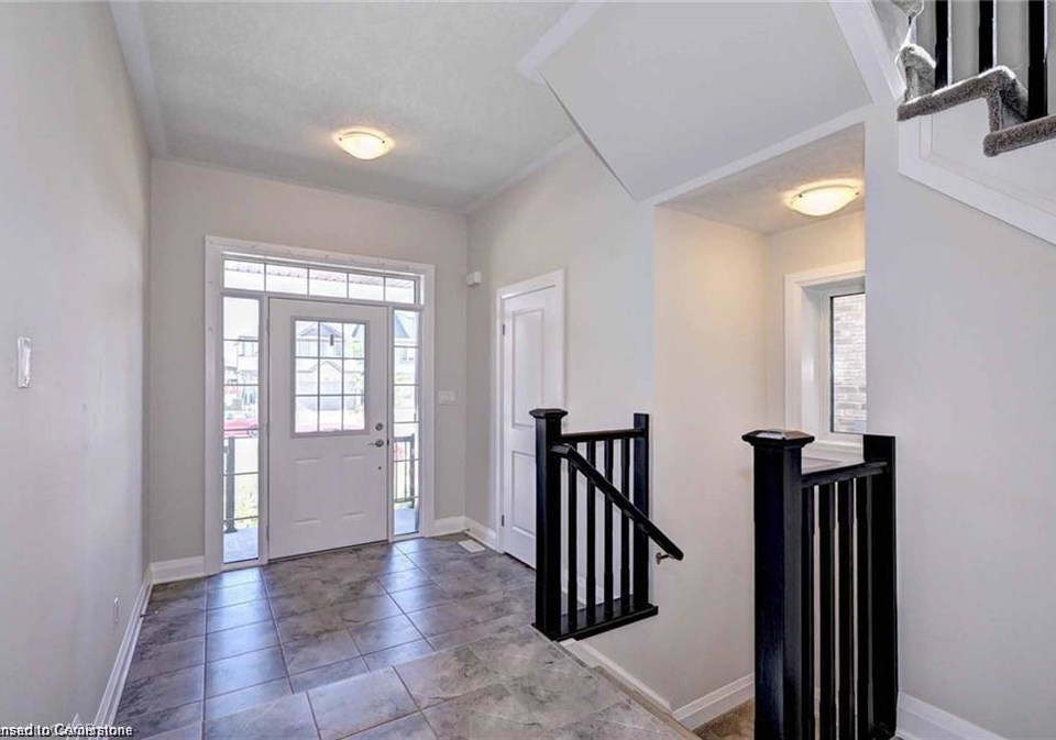 592-blair-creek-drive-kitchener-ontario-40767107