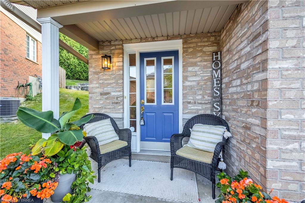 7-southside-place-hamilton-ontario-40767109