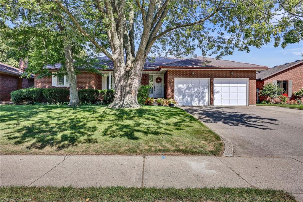 8-christopher-court-tillsonburg-ontario-40767126