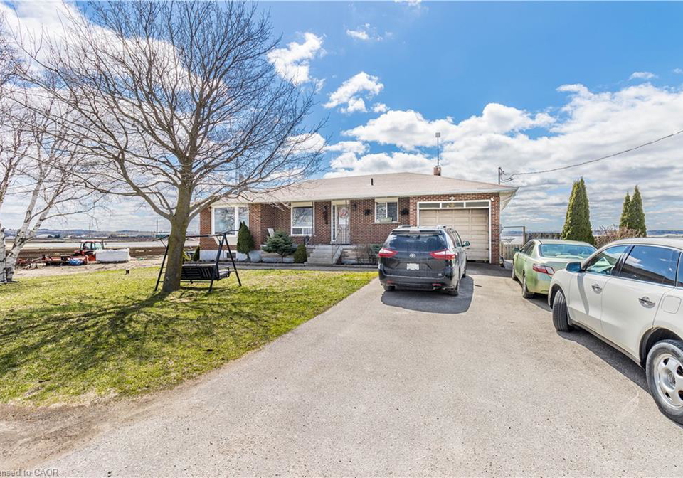 331-tornado-drive-bradford-west-gwillimbury-ontario-40767130