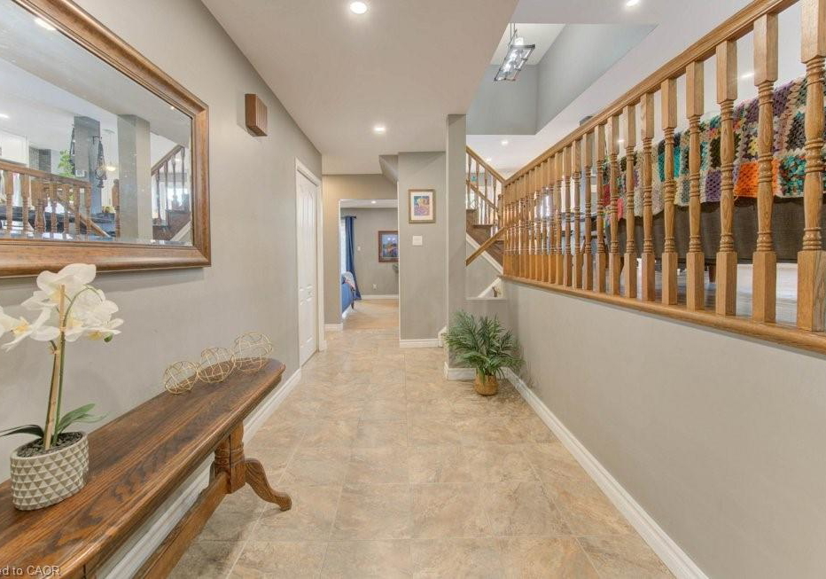 47-winding-way-kitchener-ontario-40767165