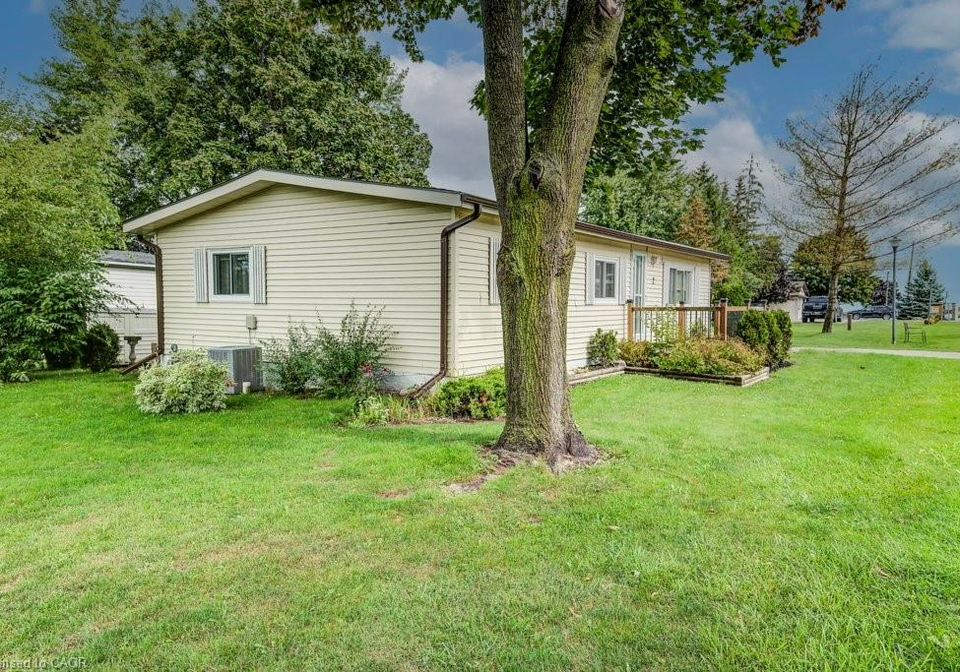 2-fairview-crescent-listowel-ontario-40767207