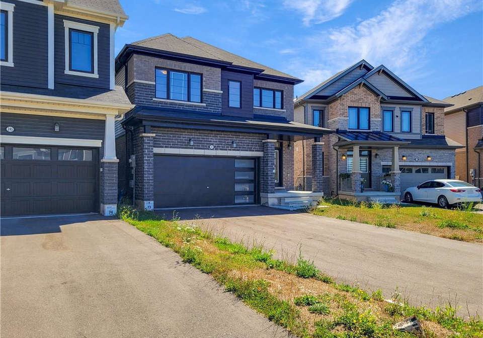 241-vanilla-trail-thorold-ontario-40767217