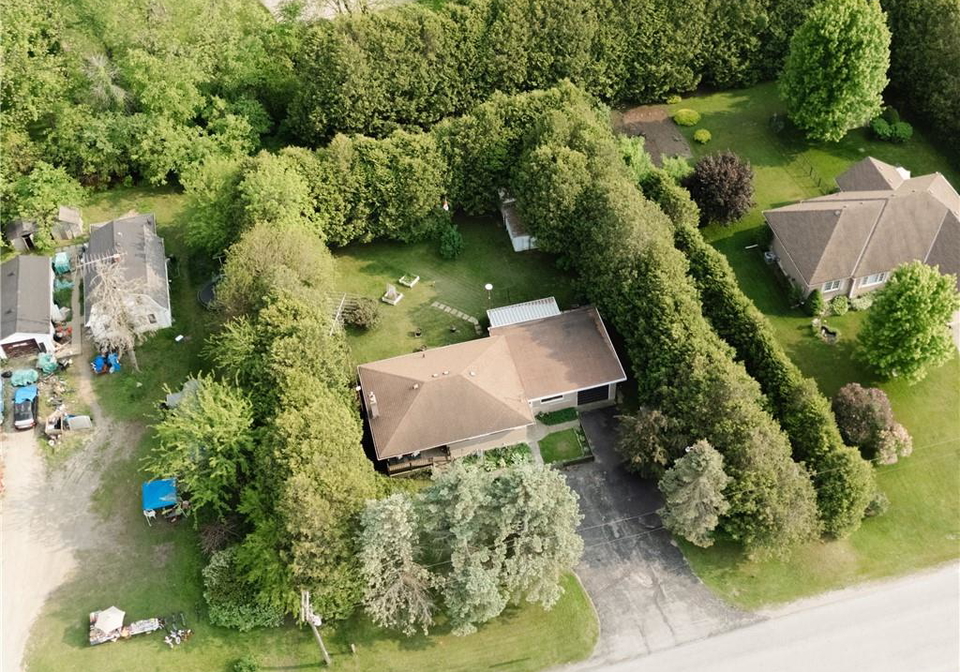 252-windham-road-13-delhi-ontario-40767323
