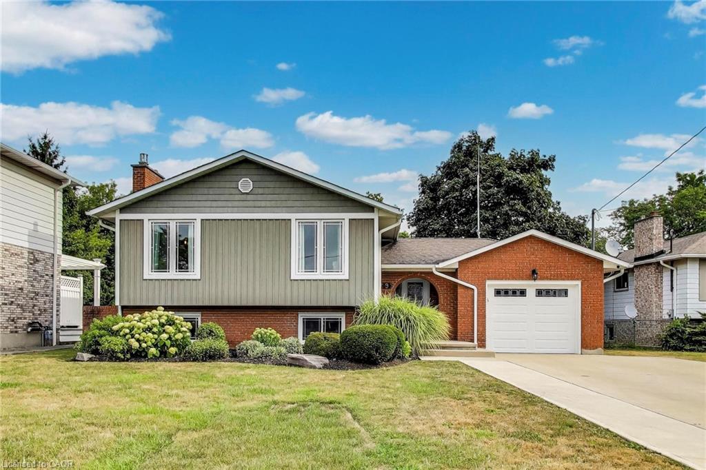 9-brooks-circle-smithville-ontario-40767336