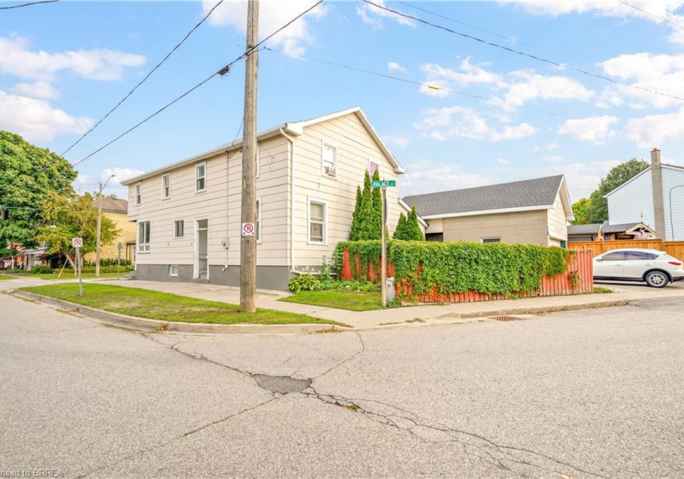 24-duke-street-brantford-ontario-40767438