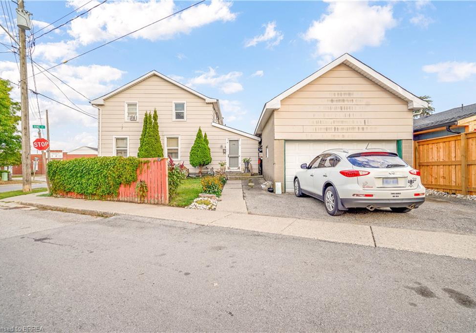 24-duke-street-brantford-ontario-40767438