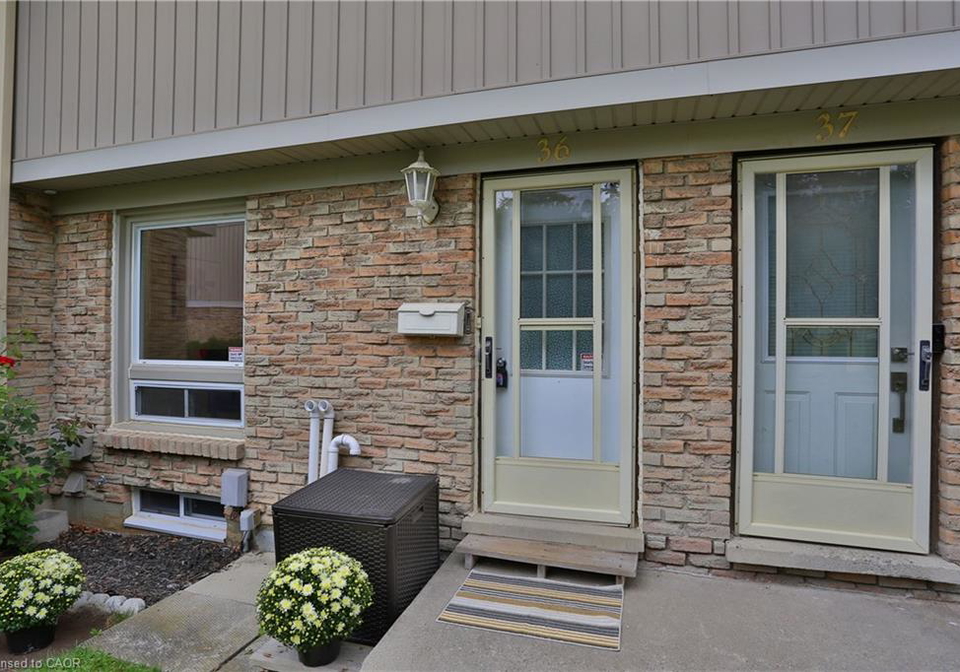 66-glamis-road-cambridge-ontario-40767506