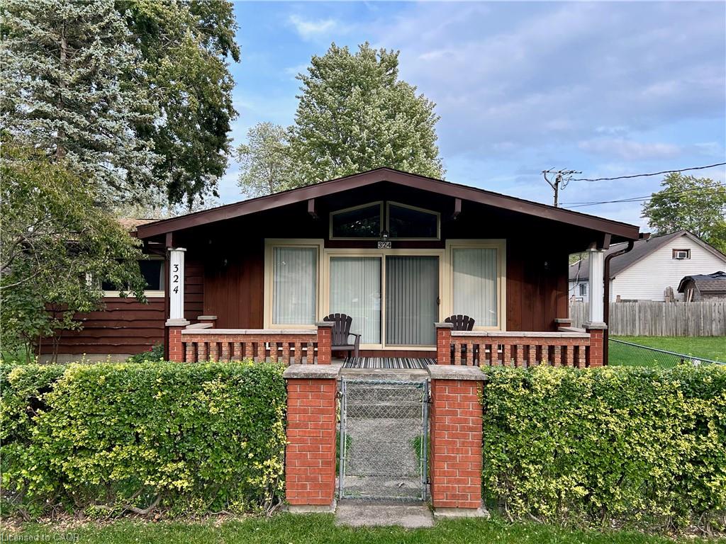 324-oakwood-avenue-crystal-beach-ontario-40767597