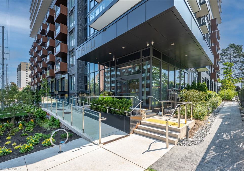 21-park-street-mississauga-ontario-40767642