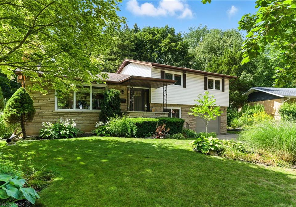 33-shadywood-crescent-kitchener-ontario-40767675