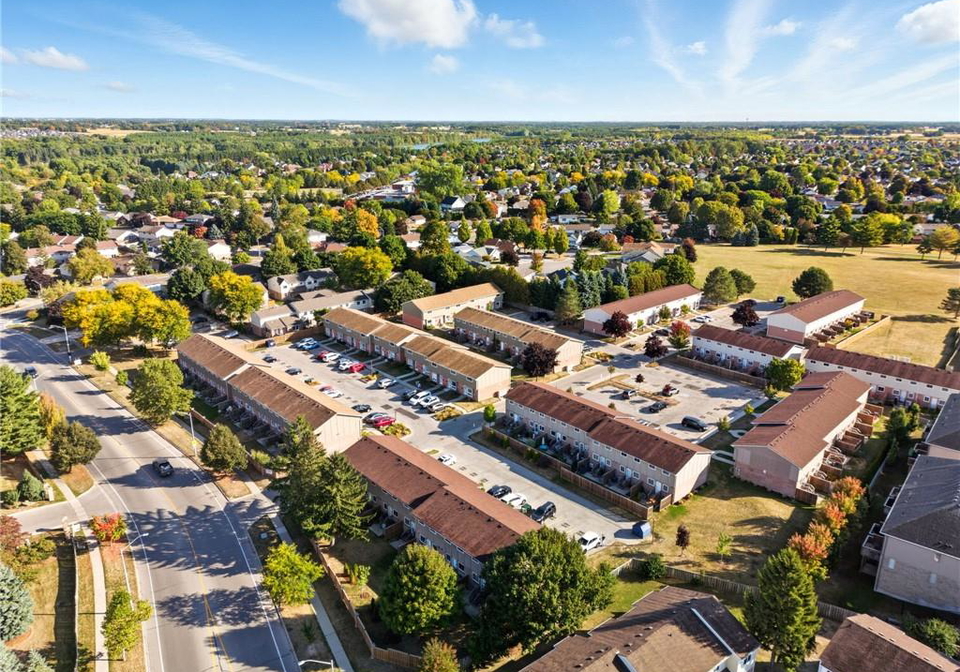 366-springbank-avenue-woodstock-ontario-40767713