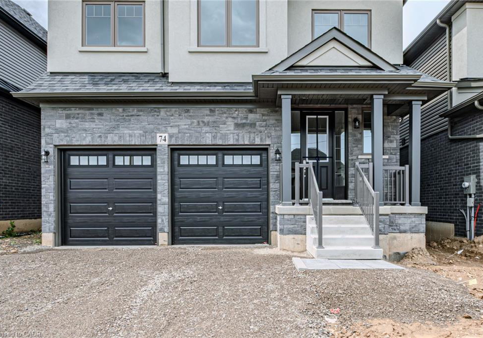 74-ralph-newbrooke-circle-paris-ontario-40767715