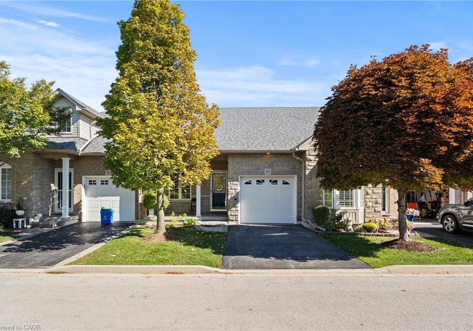 68-hallmark-trail-hamilton-ontario-40767753