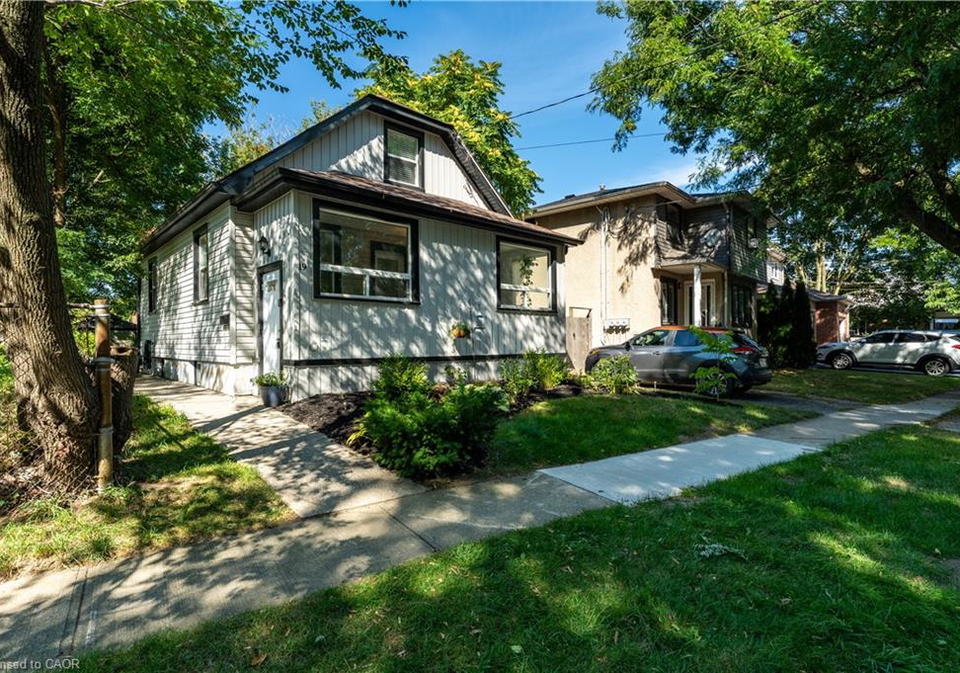19-currie-street-st-catharines-ontario-40767807