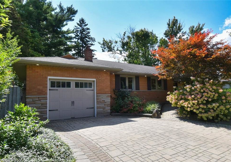 454-evergreen-avenue-ancaster-ontario-40767866