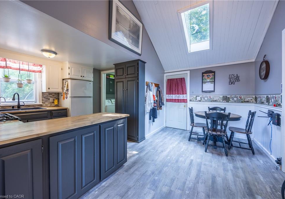 2036-main-street-walsingham-ontario-40767885