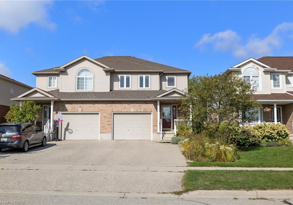 92-raising-mill-gate-elmira-ontario-40767973