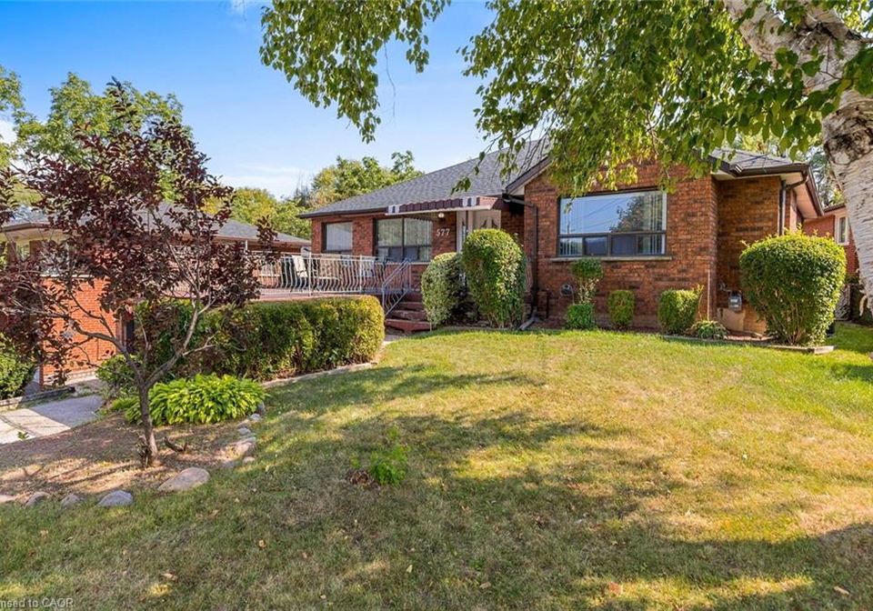 577-rustic-road-toronto-ontario-40768025