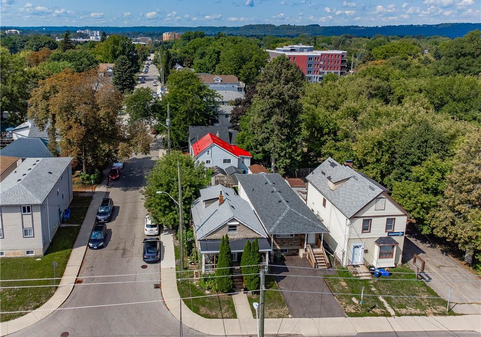 110-emerson-street-hamilton-ontario-40768123