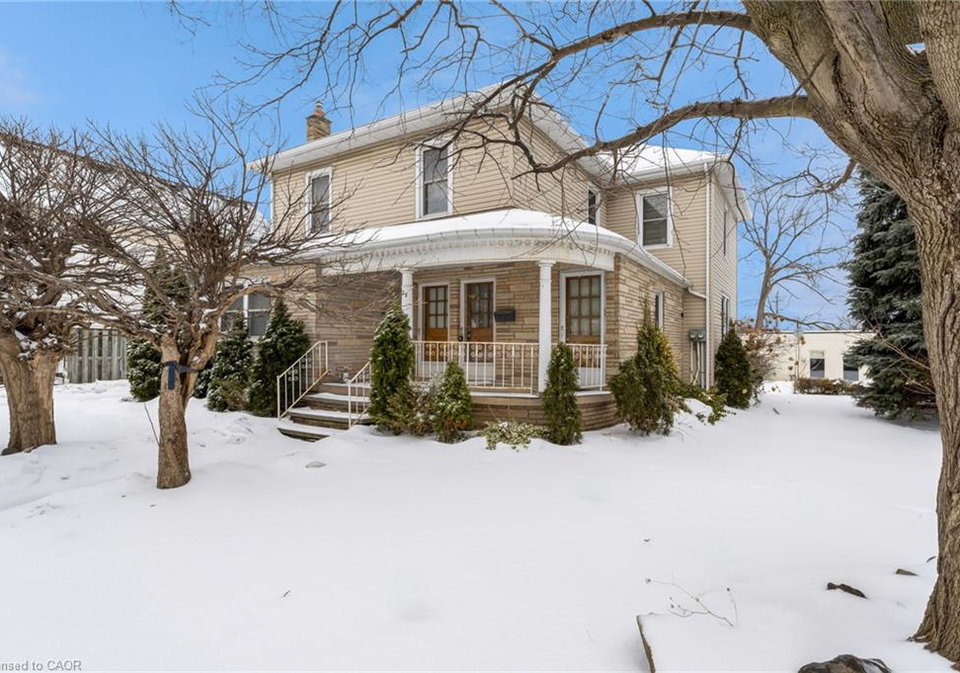 23-elm-street-grimsby-ontario-40768154