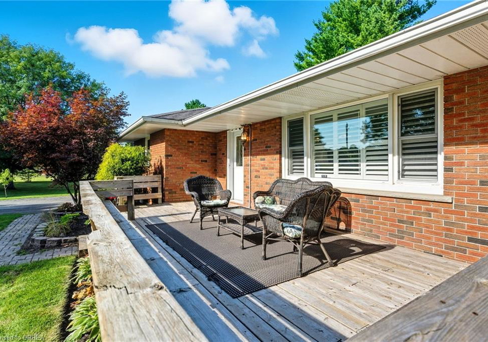 119-west-river-road-paris-ontario-40768172