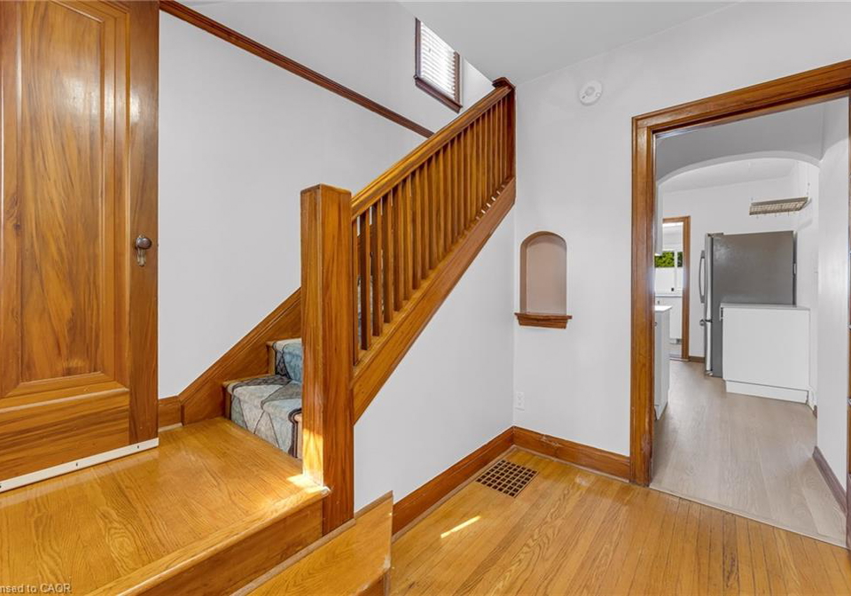 62-cameron-avenue-s-hamilton-ontario-40768220