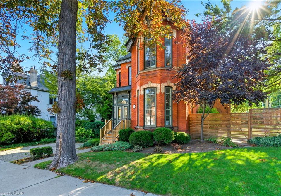 293-park-street-s-hamilton-ontario-40768223