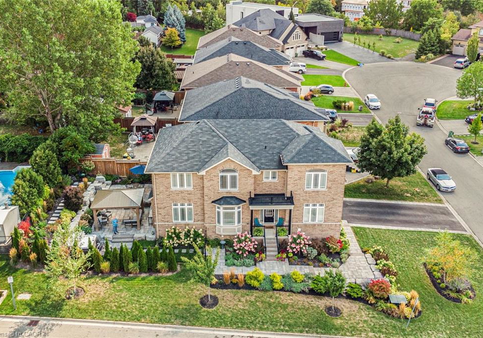 3-copperhill-court-hamilton-ontario-40768229