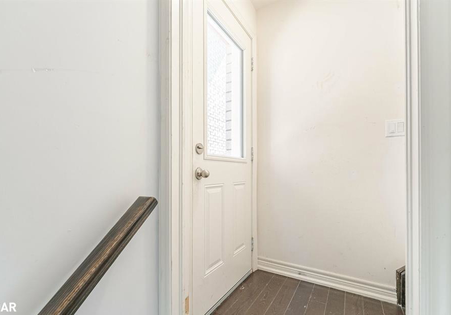 110-chaumont-drive-stoney-creek-ontario-40768248