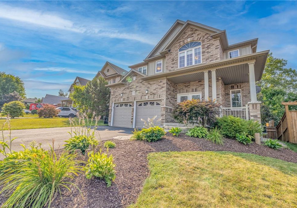25-howard-marshall-street-ayr-ontario-40768256