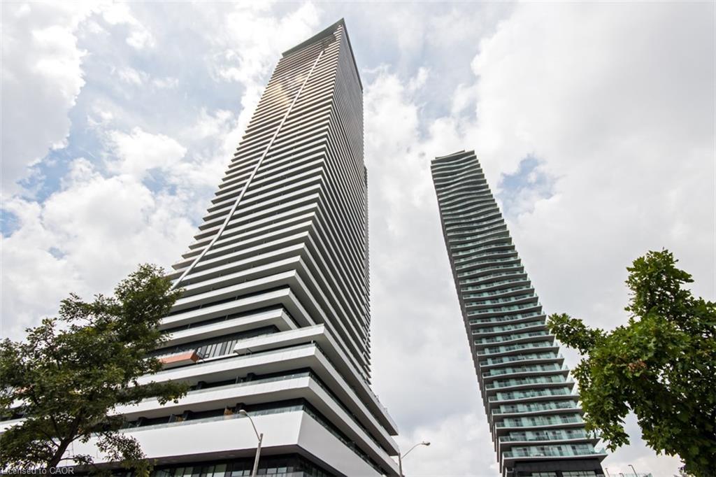 20-shore-breeze-drive-toronto-ontario-40768269