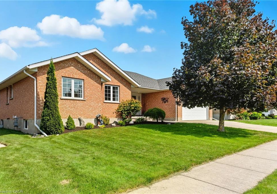 215-bamford-drive-listowel-ontario-40768349