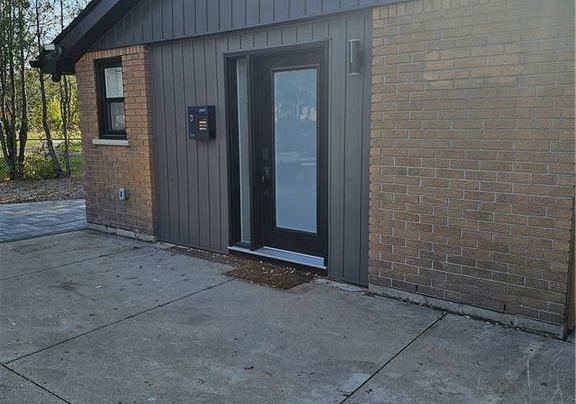 380-melvin-avenue-hamilton-ontario-40768381