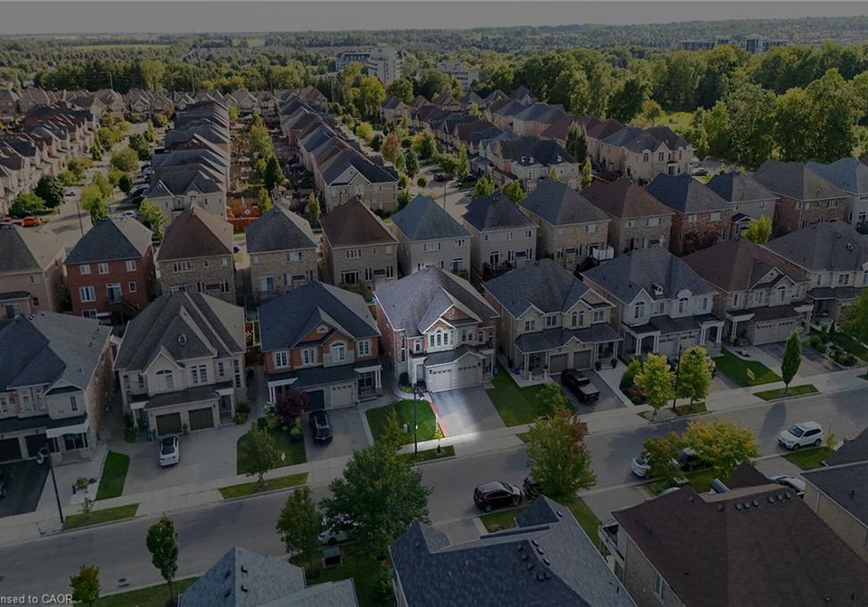 76-summerberry-way-hamilton-ontario-40768434