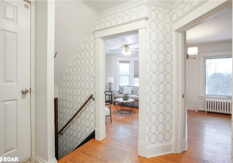 115-balsam-avenue-s-hamilton-ontario-40768471