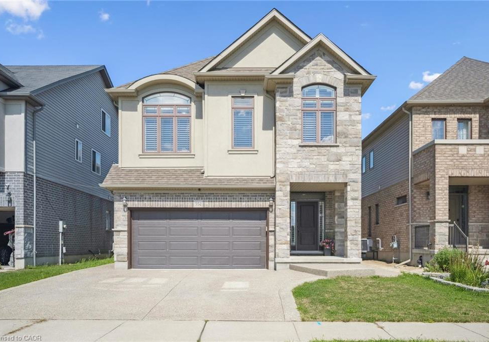 552-wasaga-crescent-waterloo-ontario-40768490