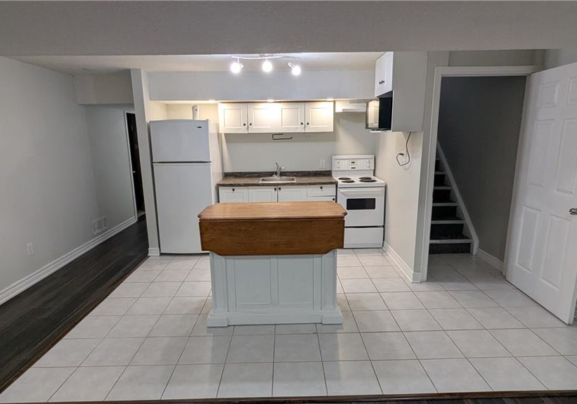 156-pebblecreek-drive-kitchener-ontario-40768505