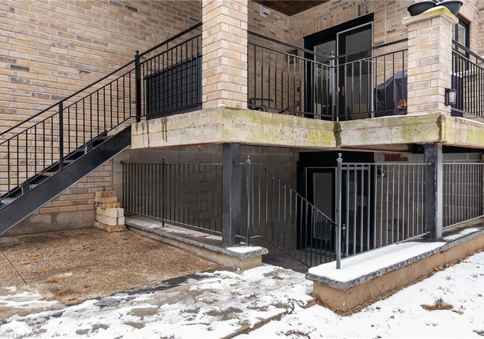 61-ravina-avenue-ancaster-ontario-40768506