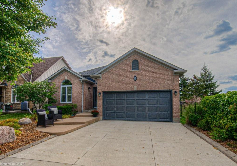 63-gatehouse-drive-cambridge-ontario-40768531