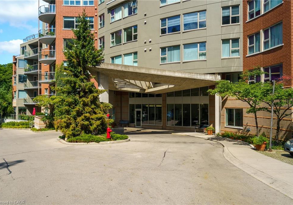 77-governors-road-dundas-ontario-40768551