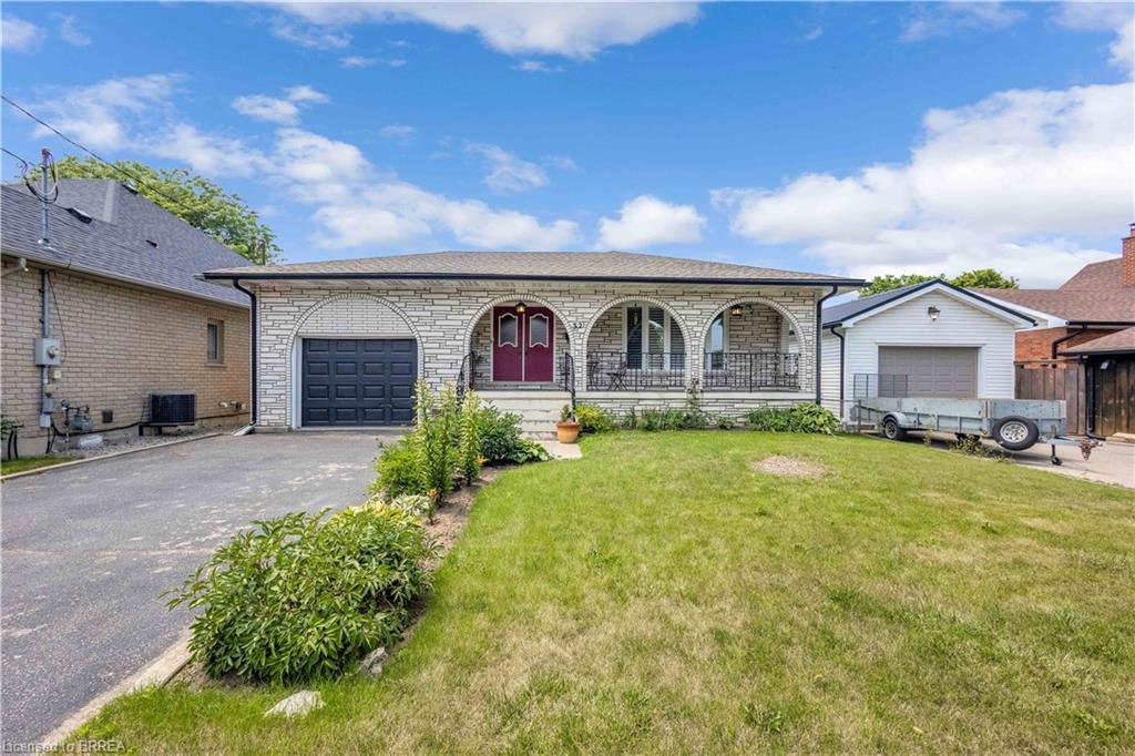 32-thornton-drive-brantford-ontario-40768562